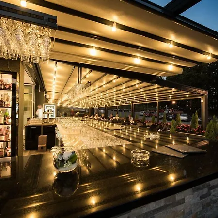 Hotel Fontana 4*
