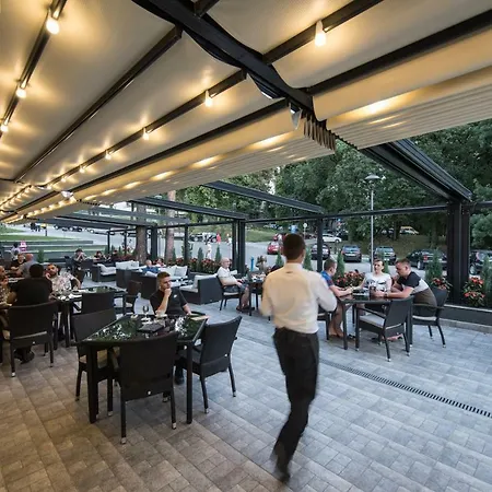 Hotel Fontana 4*