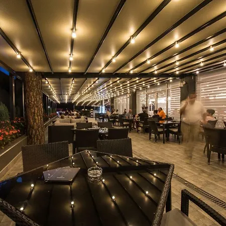 Hotel Fontana 4*